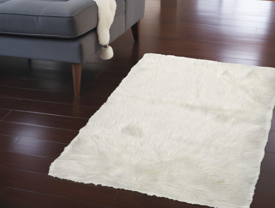 3' X 5' Gray Faux Fur Shag Area Rug