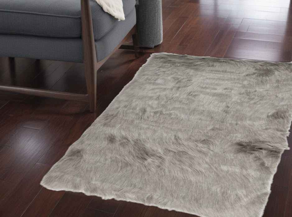 3' X 5' Gray Faux Fur Shag Area Rug