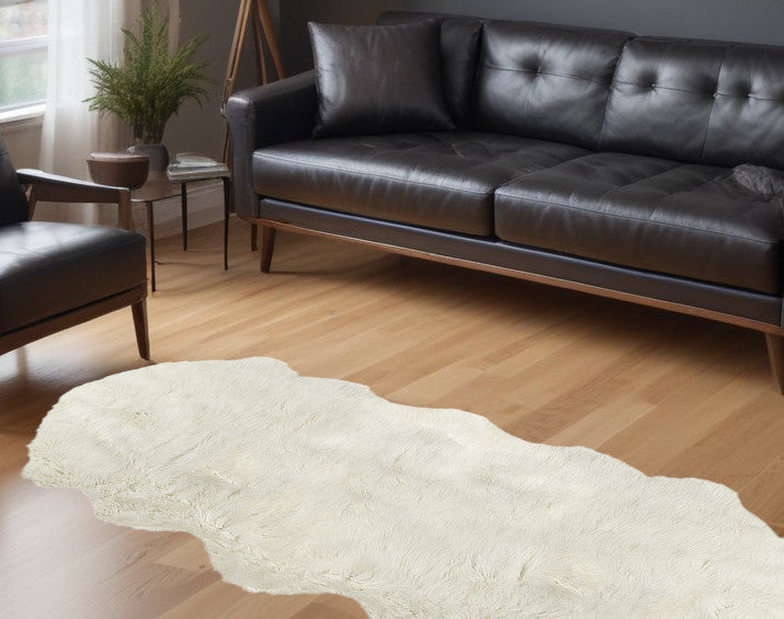 6' Off White Faux Sheepskin Shag Non Skid Area Rug