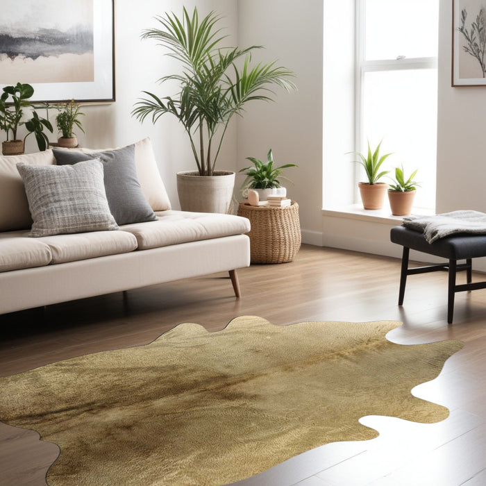 6' X 7' Taupe Cowhide Area Rug