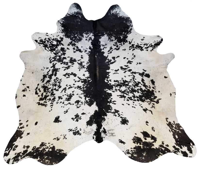 6 Ft Brown And White Brindled Cowhide Rug