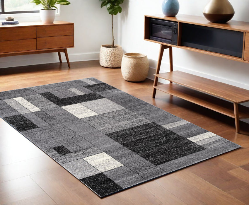 4' X 6' Gray Distressed Geometric Area Rug