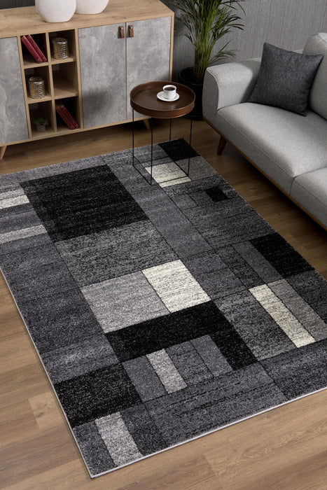 4' X 6' Gray Distressed Geometric Area Rug