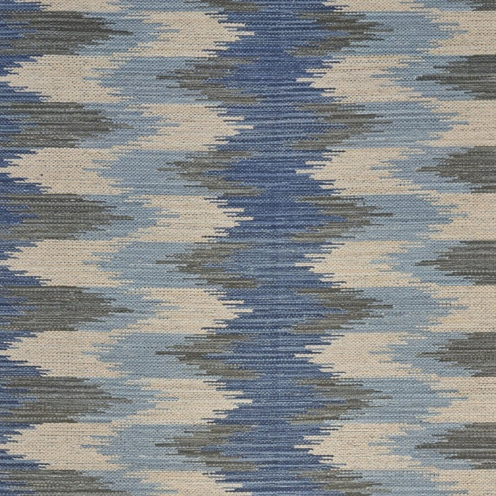 5' X 7' Blue and Cream Ikat Pattern Area Rug