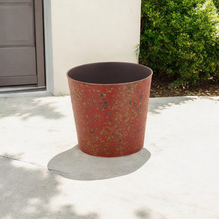 9" Red Recycled Plastic Indoor Outdoor Round Pot Planter