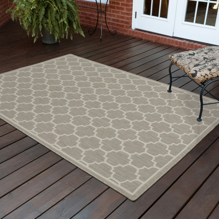 10' X 13' Gray and Ivory Geometric Stain Resistant Indoor Outdoor Area Rug