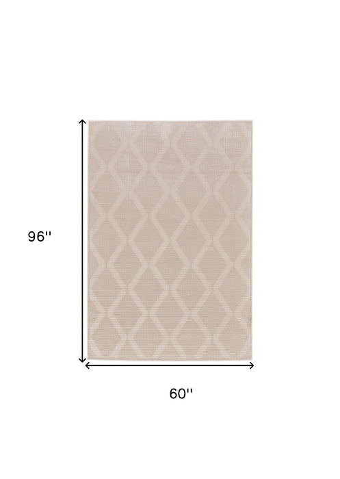 5' X 8' Ivory Geometric Area Rug