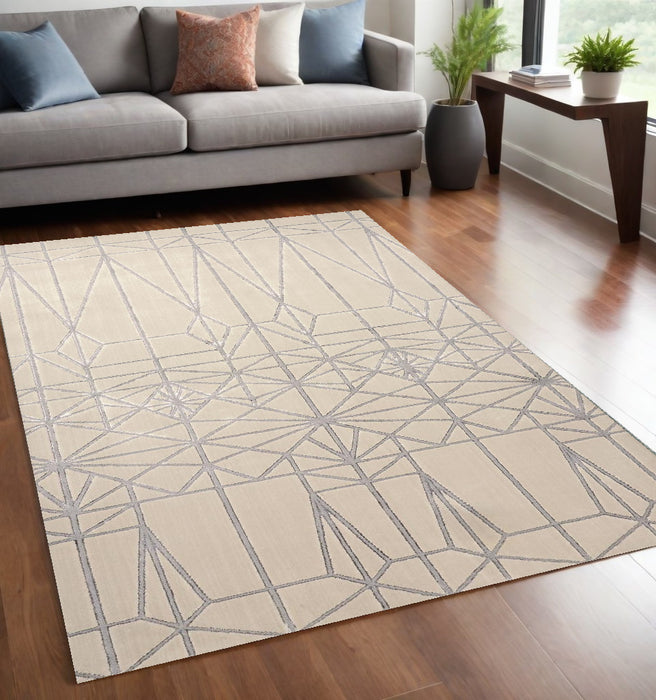 4' X 6' Gray and White Geometric Non Skid Area Rug