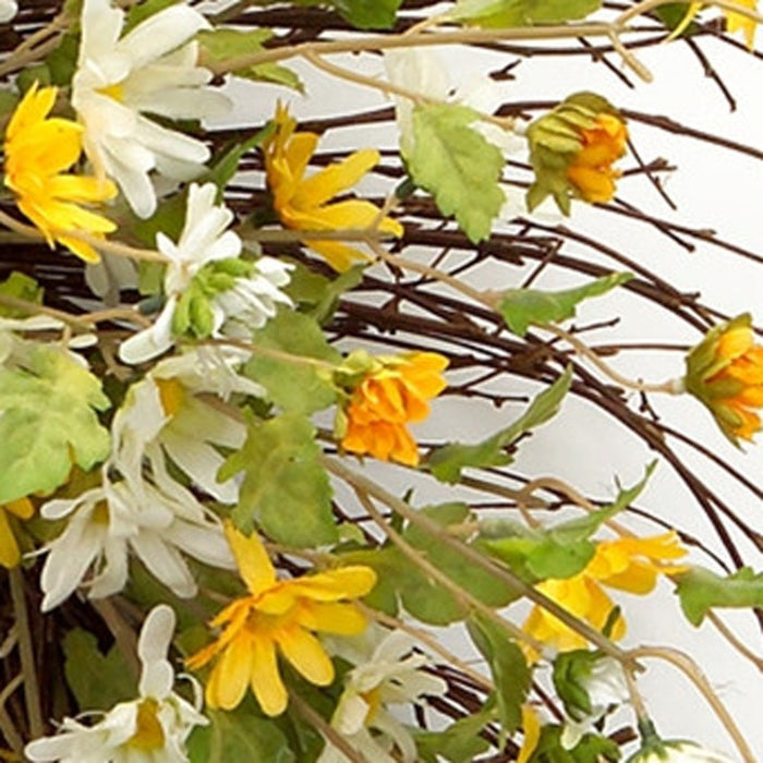 24" Yellow and White Spring Daisy Artificial Wreath