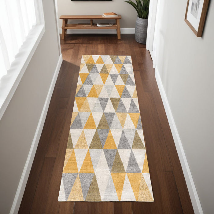 8' Yellow Round Geometric Washable Non Skid Area Rug