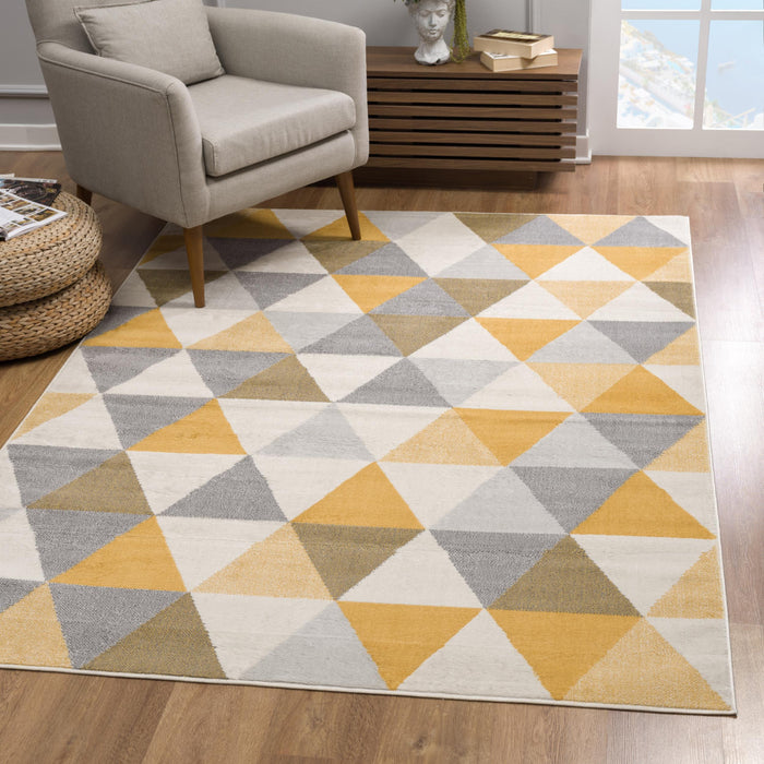 8' Yellow Round Geometric Washable Non Skid Area Rug