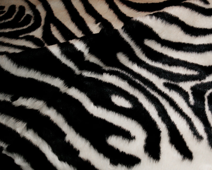 4' X 5' Black and White Faux Fur Printed Area Rug