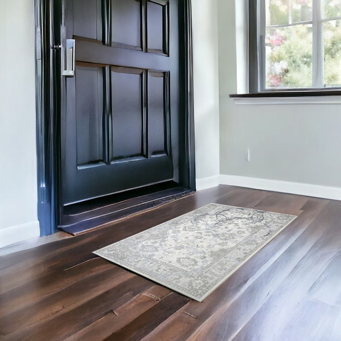 4' X 6' Gray and Silver Abstract Area Rug