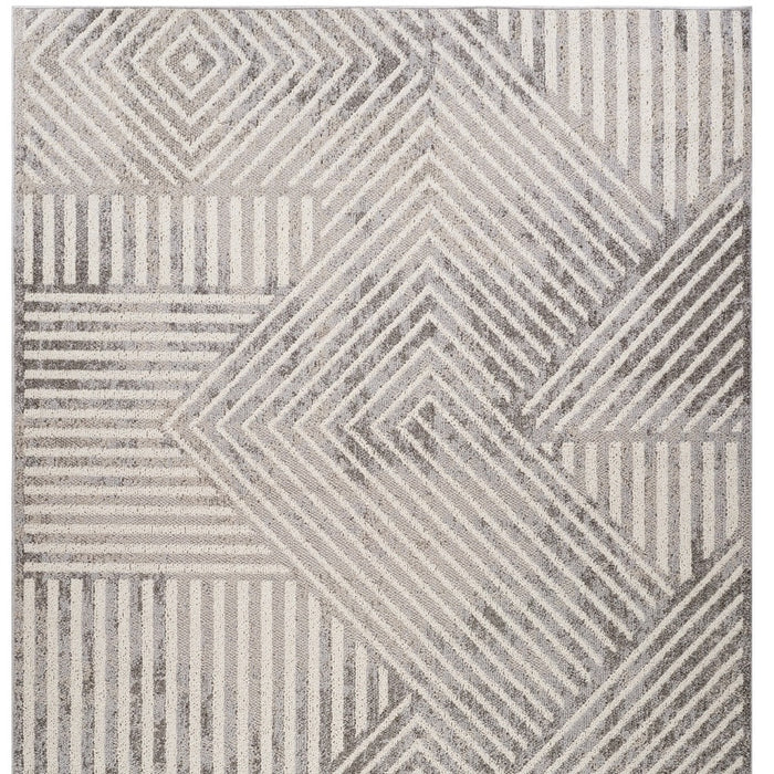 7' X 10' Gray and Beige Abstract Distressed Area Rug