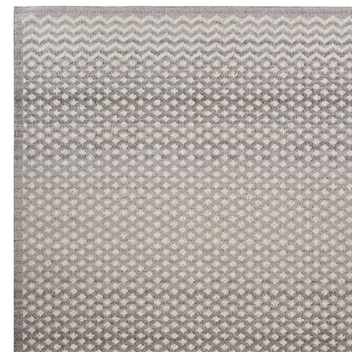 7' X 10' Gray and Beige Moroccan Distressed Area Rug