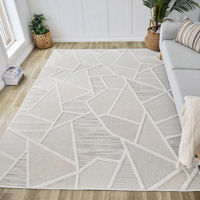 4' X 6' Cream and Beige Geometric Distressed Area Rug